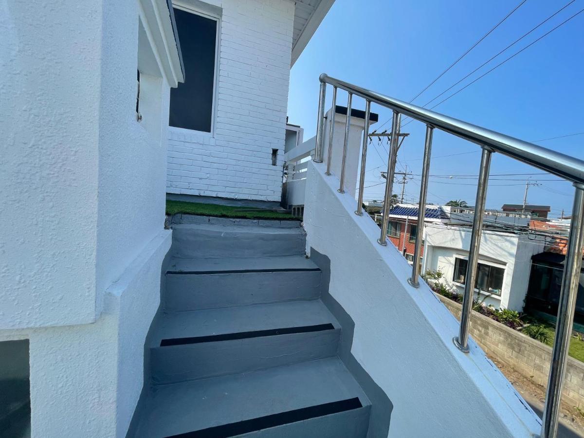 Vila Cozy Sinchon 2548 Čedžu Exteriér fotografie